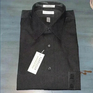 VANHEUSEN Brand new Men’s Dress Shirt